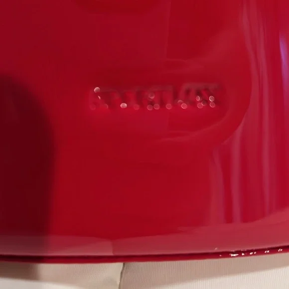 Sport max by Max Mara Red Patent Leather Bucket Bag - Picture 2 of 11